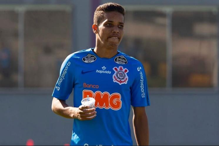 Sul-Americana: Pedrinho treina no Corinthians e tem chances de jogar no Rio