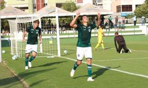 Para ter ex-Ponte, Goiás pode emprestar meia para time da Série B