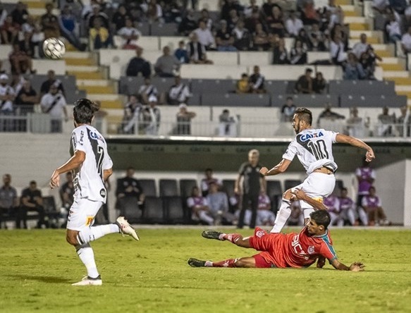 Série B: Prestigiados com Kleina em 2018, meias buscam ‘reviravolta’ na Ponte Preta