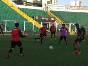 Série B: Figueirense garante ter pago pendências de 2019 e apresenta dois reforços