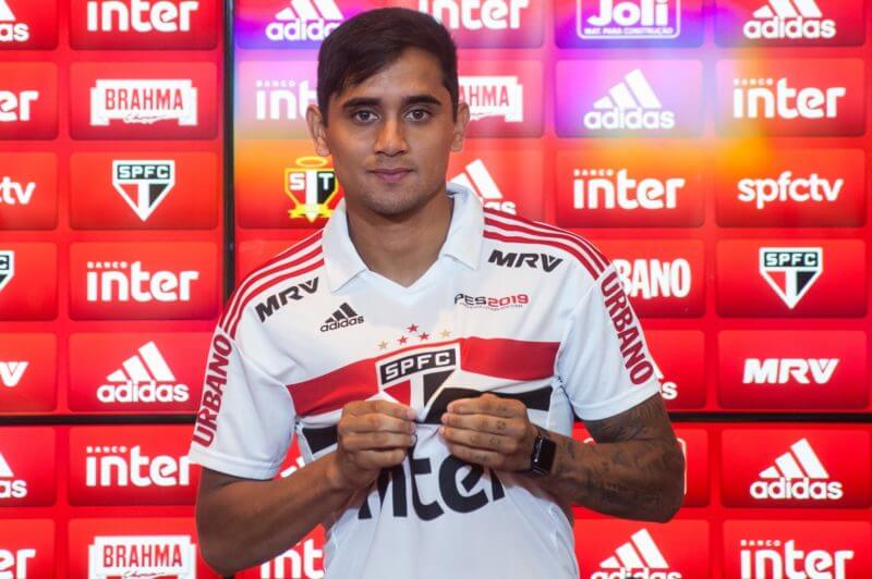 Athletico-PR encaminha chegada de meia que está ‘encostado’ em rival do Brasileirão