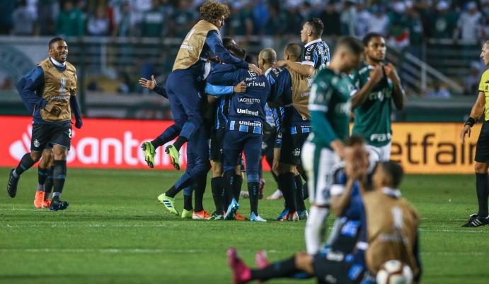 Com méritos, Flamengo e Grêmio decidem vaga brasileira na final da Copa Libertadores