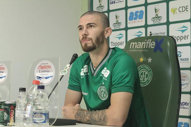 Série B: Mesmo após oficializar três reforços, Guarani intensifica caça por zagueiro