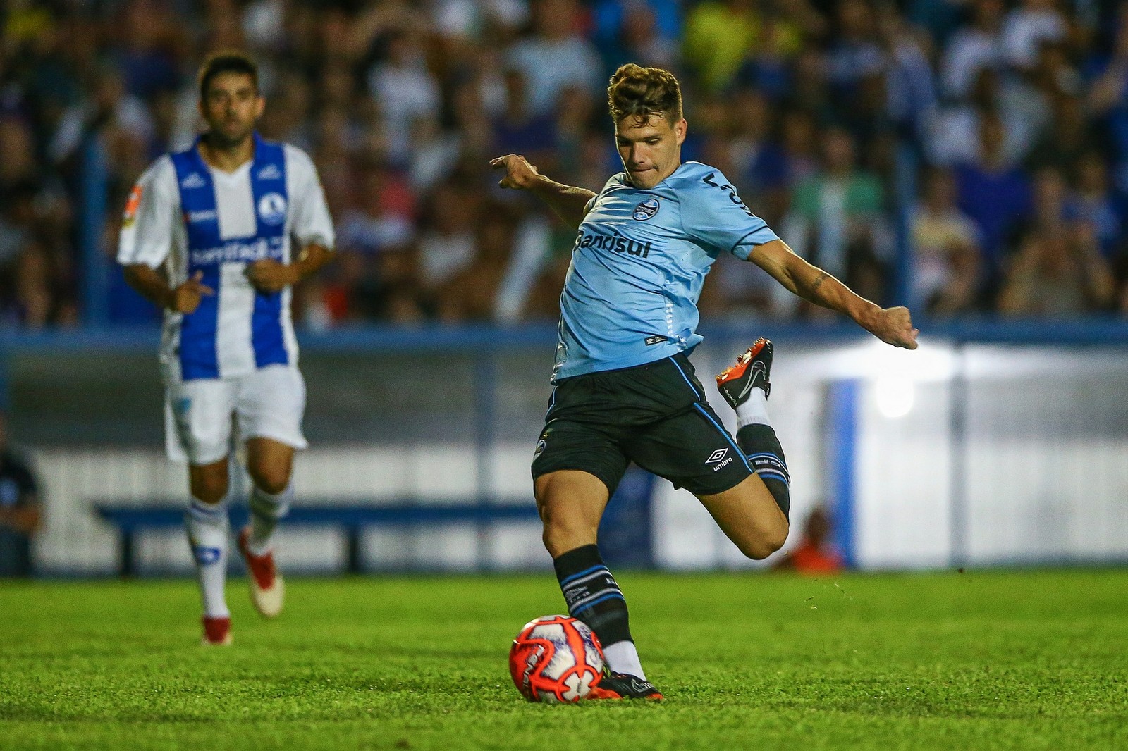 Série B: Ponte Preta acerta empréstimo de atacante do Grêmio