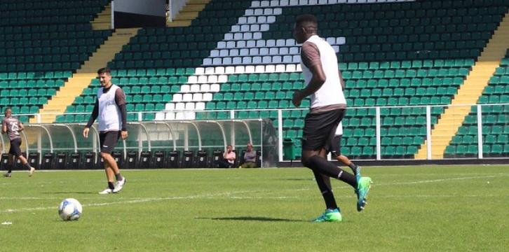 Série B: Figueirense tem julgamento por Fair Play financeiro adiado