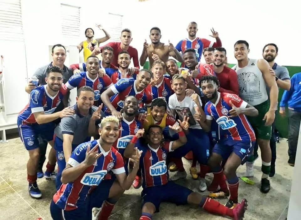 Com dedo de Dado Cavalcanti, Bahia vence de virada e avança à semifinal do Aspirantes