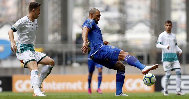 Bahia tenta vencer na Fonte Nova