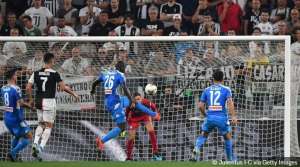 ITALIANO: Com gol contra no final, Juventus bate Napoli por 4 a 3 e mantém os 100%