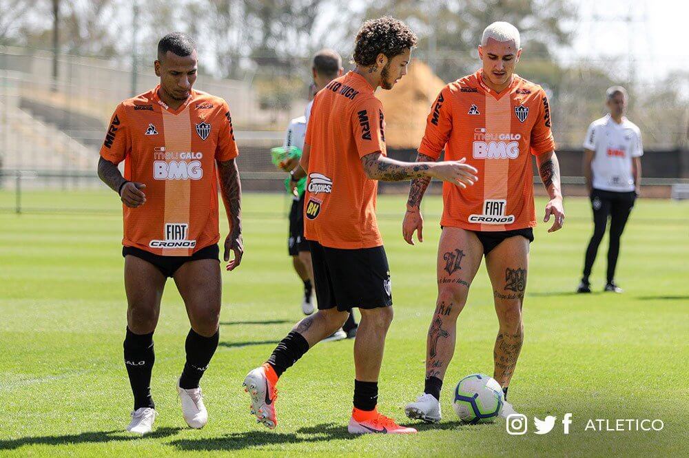 Empolgado, Atlético-MG busca reação no Brasileirão diante do Corinthians