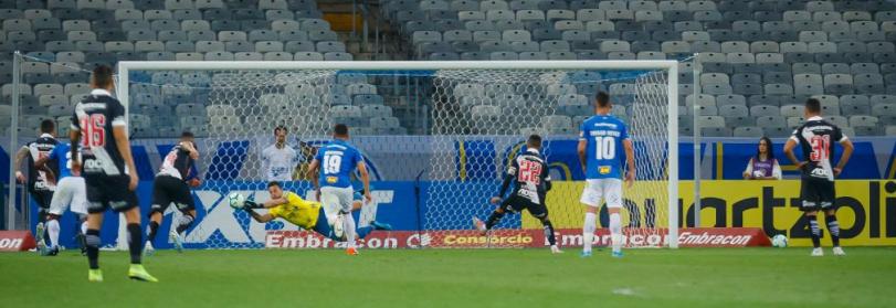 Fábio foi um dos heróis do Cruzeiro diante do Vasco da Gama