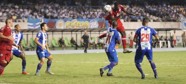 Náutico pouco atacou no Mineirão