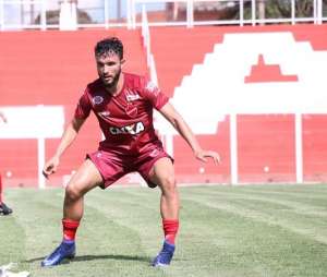 Série B: Vila Nova rescinde contrato com atacante que estava fora dos planos