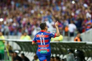 Mesmo sem Ceni, Fortaleza sobe na tabela e ganha fôlego na luta contra o rebaixamento