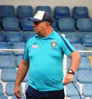 Copa Paulista: Treinador do São Caetano elogia equipe após vitória fora de casa