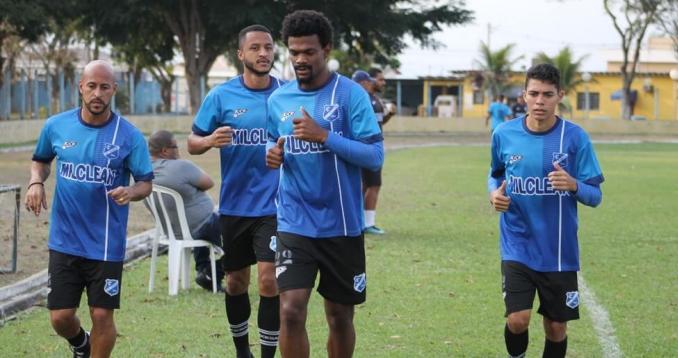 Copa Paulista: Zagueiro revelado no Corinthians valoriza momento defensivo do Taubaté