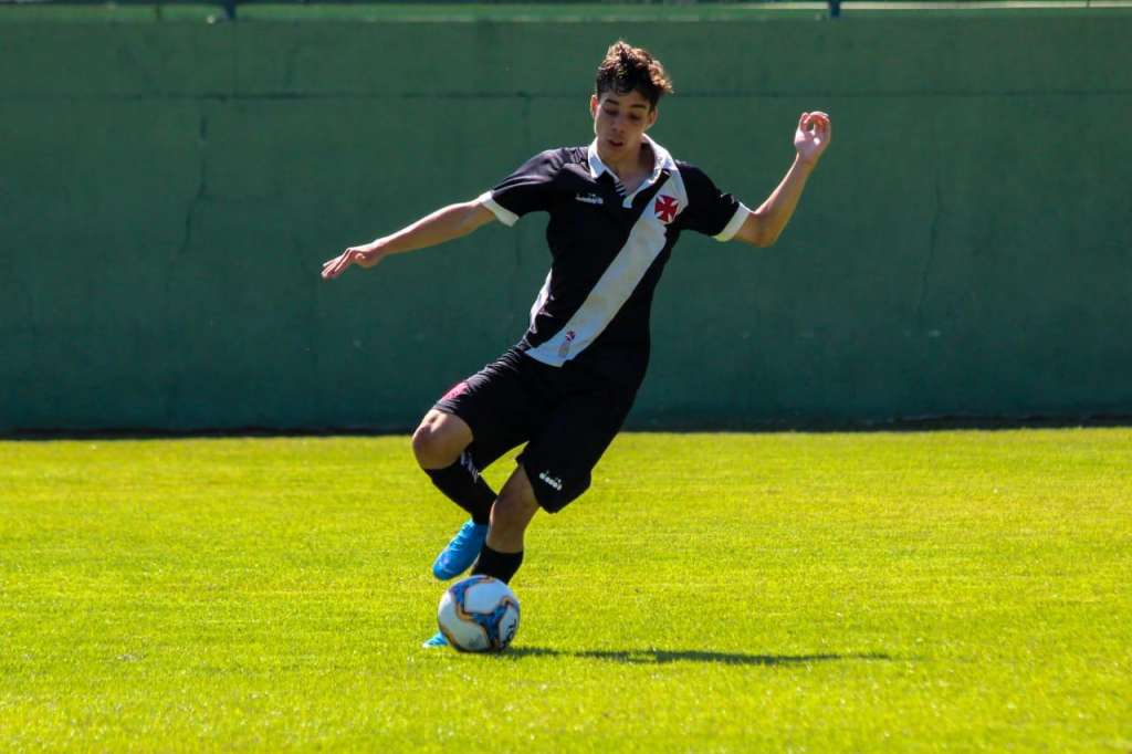 Breno apresentou bom desempenho na classificação do sub-17 do Vasco na Copa do Brasil