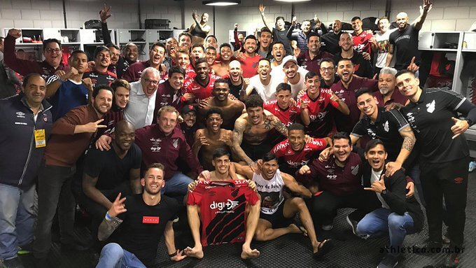 Santos destaca atuação do Athletico em vitória contra o ‘favorito’ Grêmio