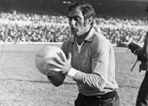 Felix: tricampeão contestado