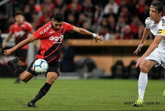 Athletico deixou Grêmio para buscar a Libertadores