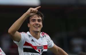 Liberação de Igor Gomes para treinamentos da seleção gera críticas no São Paulo