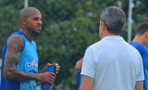 Após ser liberado pelo Atlético-GO, Jarro Barroso acerta com CSA