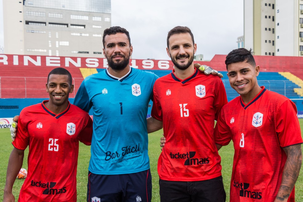 Série B: Procurando zagueiros, Criciúma se aproxima de campeão da Série D