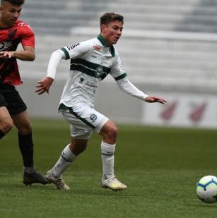 BRASILEIRÃO SUB-20: Coritiba vence de virada o Athletico-PR no clássico
