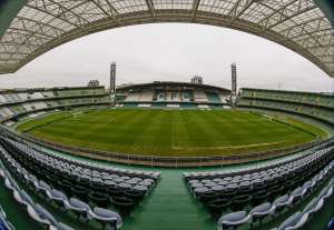 Série B: Focado no duelo direto pela vice-liderança, Coritiba agenda treino aberto