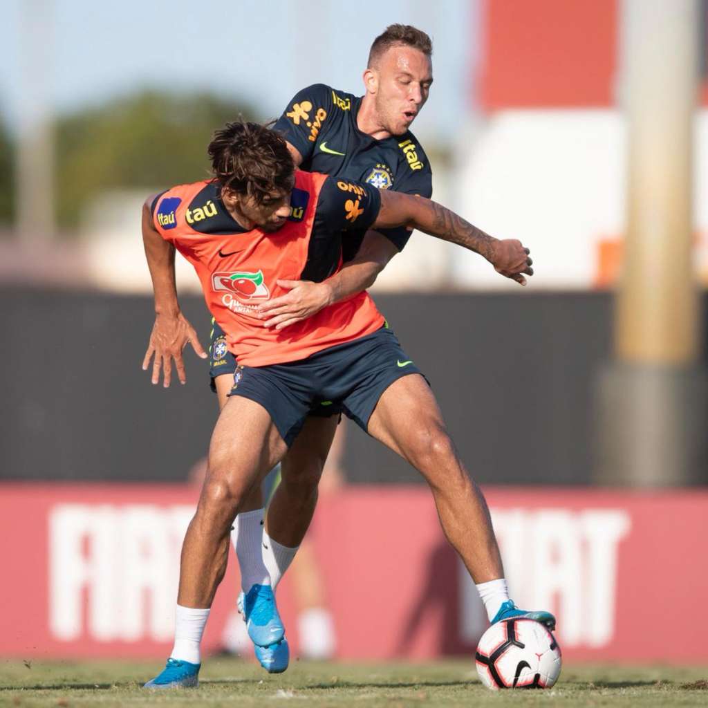 Tite repete time em treino e Neymar fará sua volta à seleção como titular nos EUA