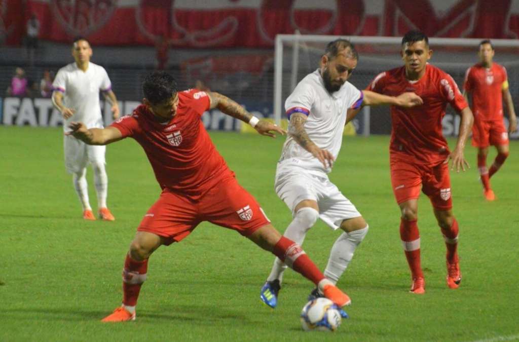 Paraná venceu CRB de virada e assumiu a quarta colocação da Série B