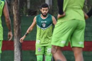 Após diversas saídas, lateral sinaliza desejo de seguir na Portuguesa em 2020