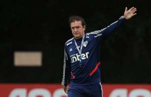 Com desfalques, Cuca pode colocar Igor Vinícius no ataque do São Paulo