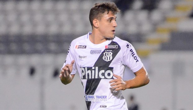 Série B: Prata da casa, volante se destaca na Ponte Preta e já soma dois gols