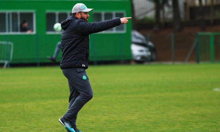 Na zona de rebaixamento, Chape terá três atacantes contra CSA