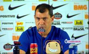 Carille lamenta empate e queda de rendimento do Corinthians no segundo tempo