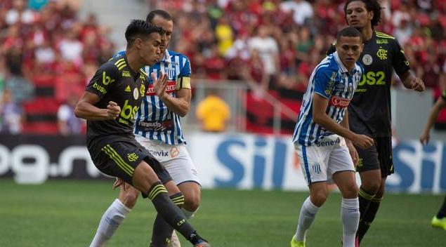Reinier roubou as atenções no Flamengo. Foto: Alexandre Vidal