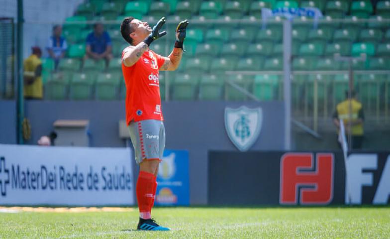 Cruzeiro 1 x 4 Grêmio – Tricolor atropela e deixa rival em situação delicada