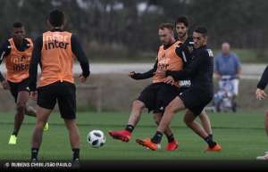 Time da Série B fica a detalhes de anunciar volante encostado no São Paulo