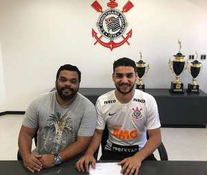 Promessa da Ponte Preta, atacante é emprestado ao Corinthians