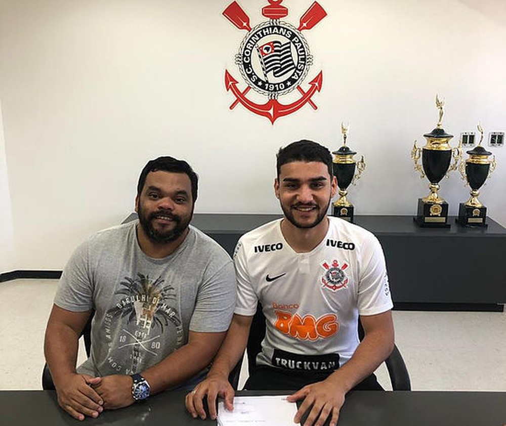 Promessa da Ponte Preta, atacante é emprestado ao Corinthians