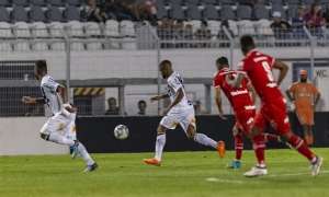 Série B: Ponte Preta defende retrospecto quase perfeito frente o Vila Nova em Campinas