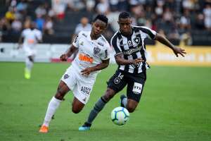 Delegado não vê 'elementos contundentes' em acusação de estupro contra atleta do Atlético