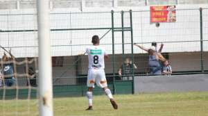 Copa Paulista: Volante comemora gol, sequência e foca na classificação do Comercial