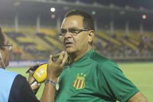 Rebaixado, ABC não renova com Roberto Fernandes e já acerta com técnico para 2020