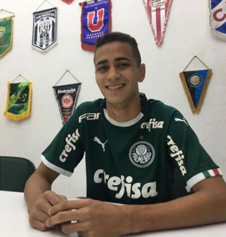 Pensando no futuro, Palmeiras aposta em revelação do futebol cearense