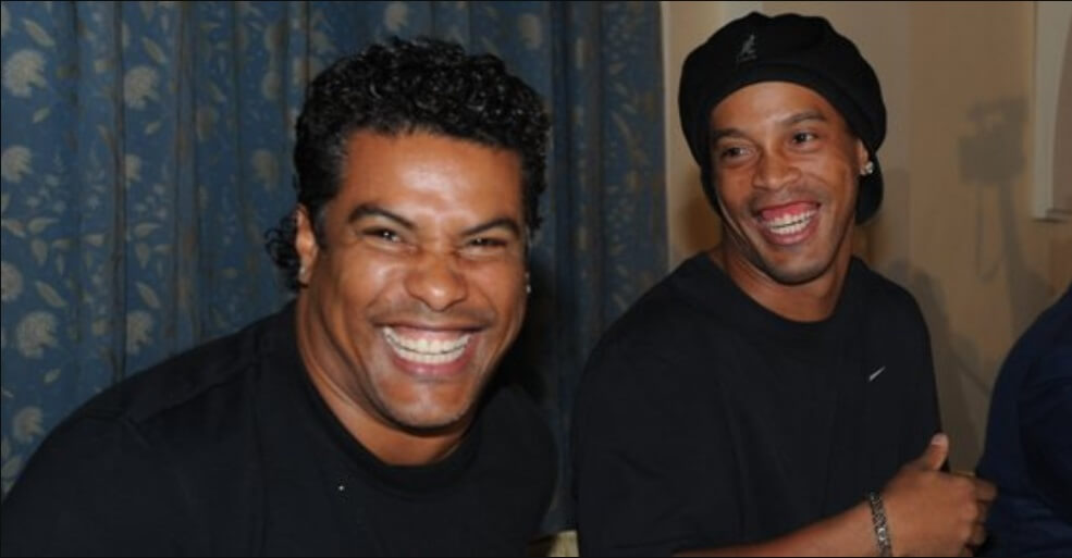 Ronaldinho Gaúcho pagará R$ 6 milhões para receber passaporte de volta