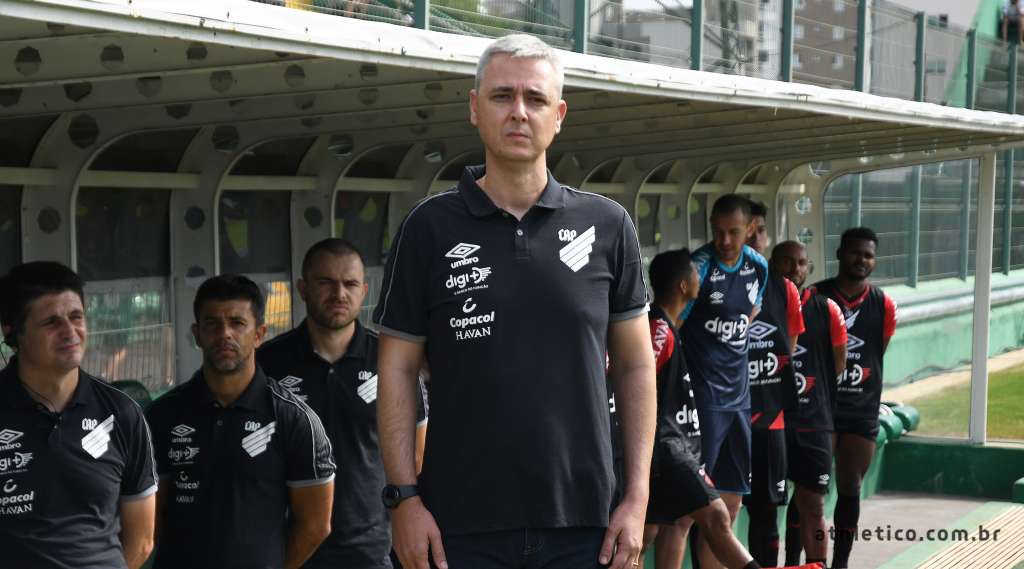 Após Copa Sul-Americana, Tiago Nunes tem chance de alcançar segundo grande título no Furacão - Divulgação