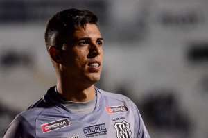 Série B: Gilson Kleina espera por feedback de goleiro da Ponte para definir escalação