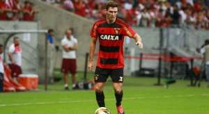 Fortaleza tenta acerto, mas lateral permanece no Sport