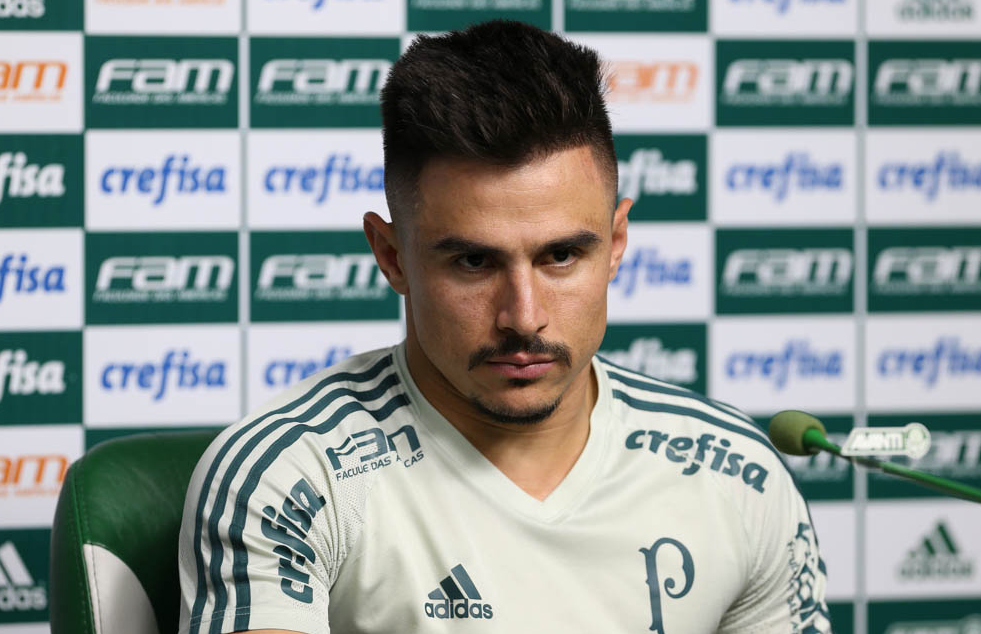 Willian elogia trabalho de Mano Menezes no Palmeiras: ‘Tem tudo para dar certo’